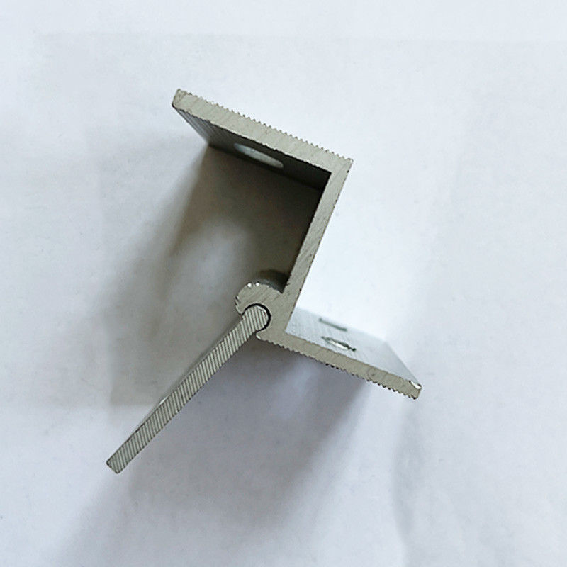 Trapezoid γάντζος στεγών μετάλλων για το ηλιακό προσάρτημα υλικού υποστήριξης δομών επιτροπής υποστηριγμάτων