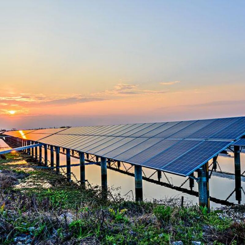 Γη Ηλιακή τοποθέτηση Κράτες κατασκευασμένες από ζεστό ζαλβανωμένο χάλυβα που παρέχουν ισχυρή αντοχή στη διάβρωση για μακροχρόνια εξωτερική χρήση