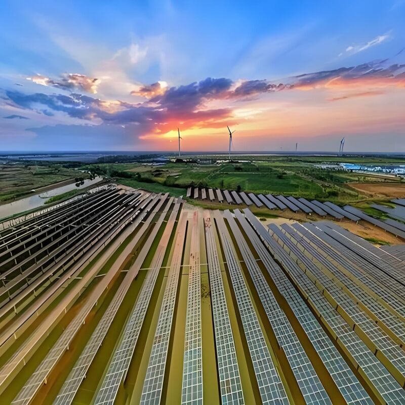 Ηλιακοί στηρίζοντες εδάφους που παρέχουν υποστήριξη για ηλιακά φωτοβολταϊκά συστήματα μεγάλης κλίμακας με υψηλή αντοχή στον άνεμο και το χιόνι