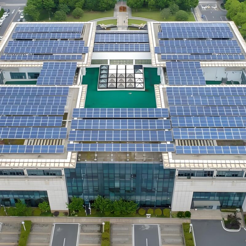 Κράτες για την τοποθέτηση ηλιακών πάνελ στην οροφή που παρέχουν σύστημα υποστήριξης ηλιακών πάνελ με ελάχιστη διείσδυση στην οροφή και γρήγορη διαδικασία εγκατάστασης